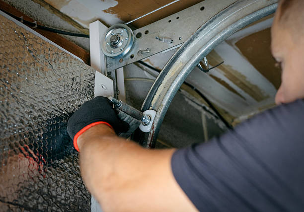 Affordable Garage Door Roller Replacement solutions in Ellendale, ND
